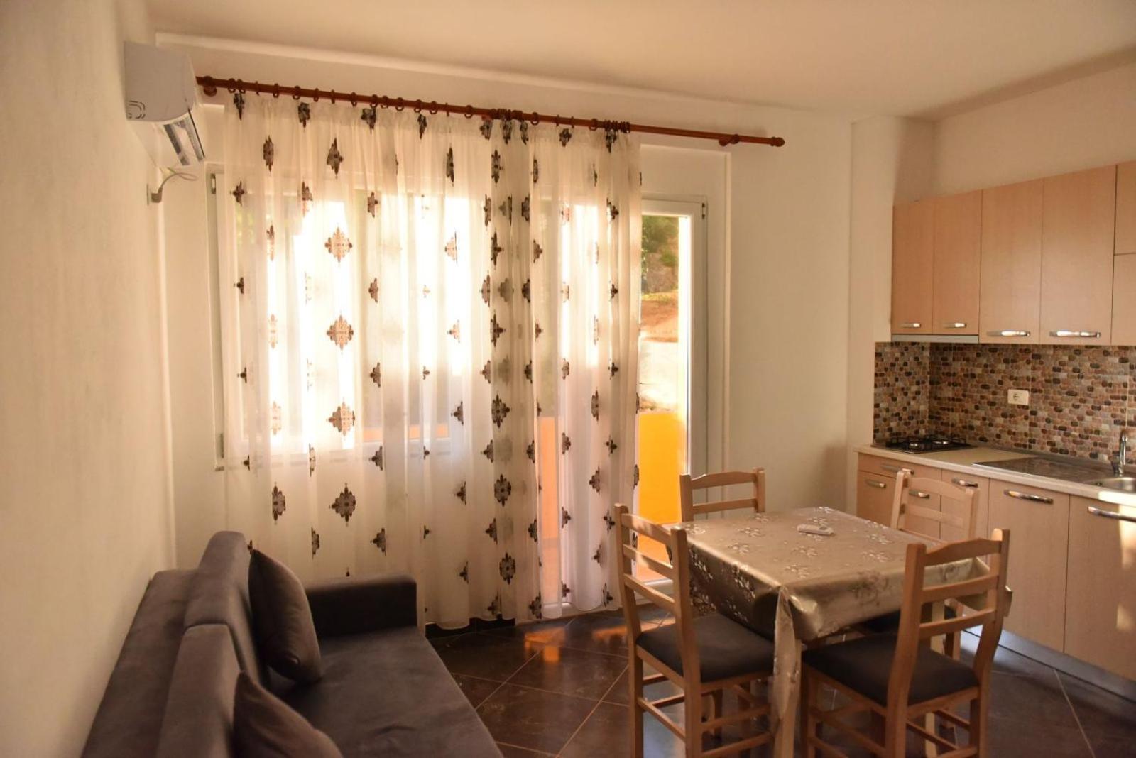 Summer Apartament Shëngjin